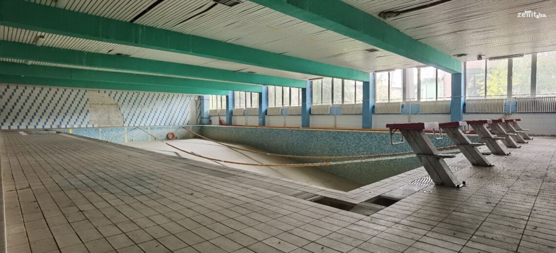 POČINJE OBNOVA ZATVORENOG BAZENA U ZENICI