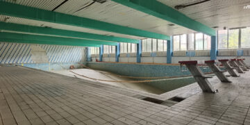 POČINJE OBNOVA ZATVORENOG BAZENA U ZENICI